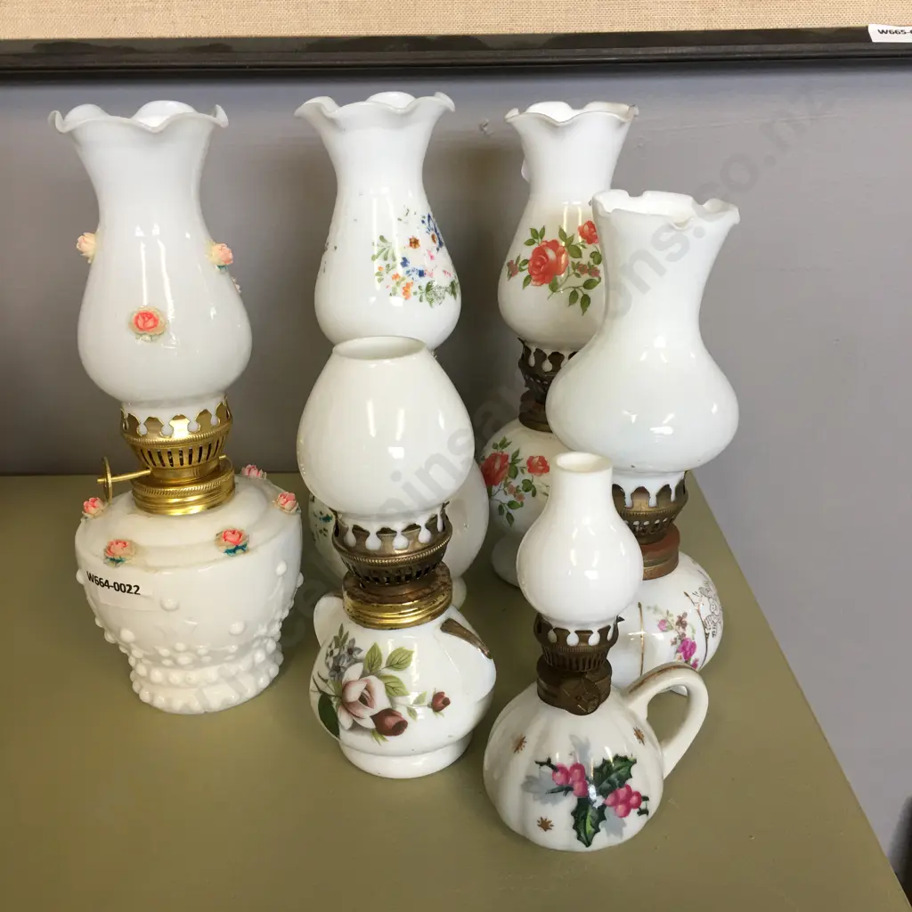 Lot of Small Oil Lamps Image 1++