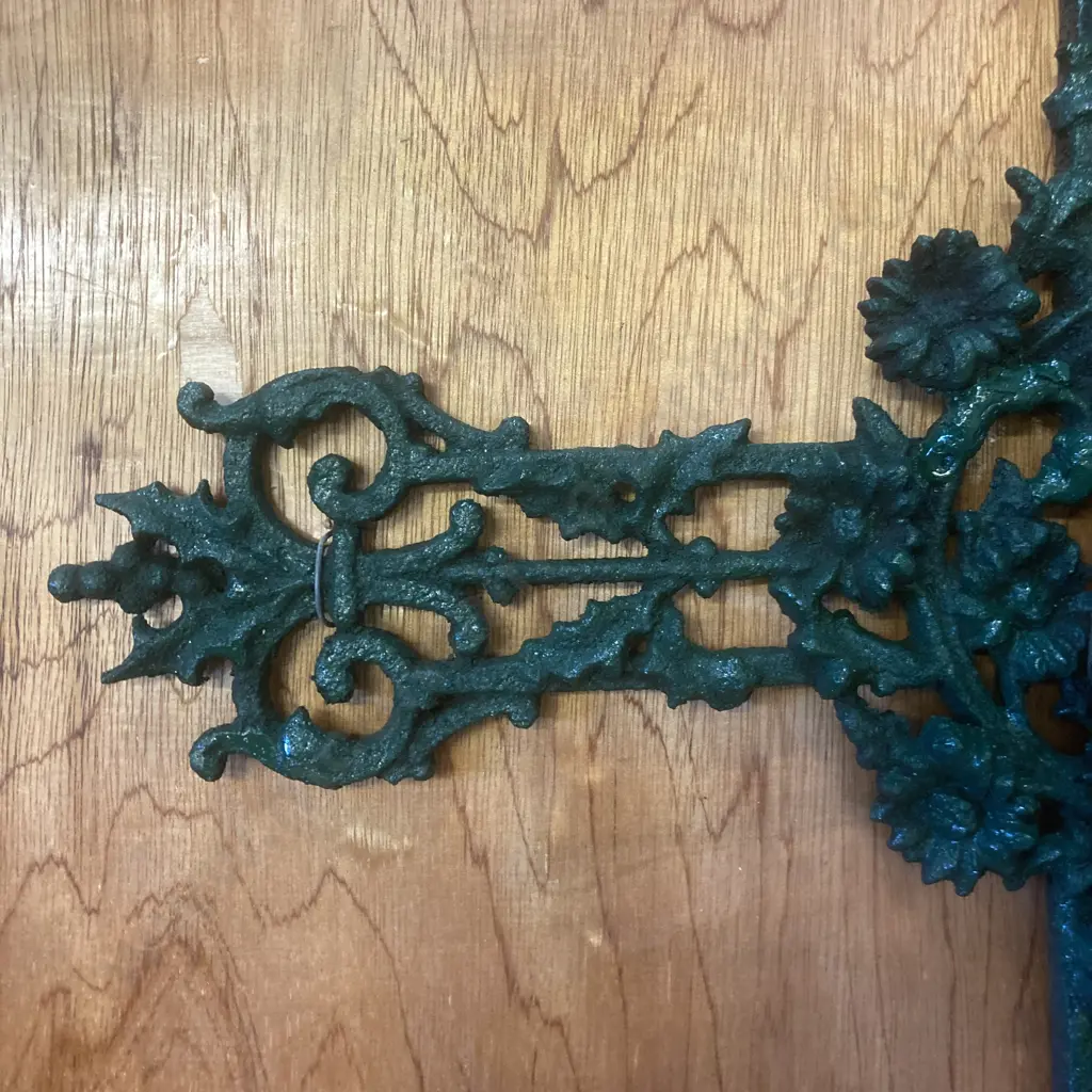 Large Antique Cast Iron Cross, 91 x 48cm Image 1++