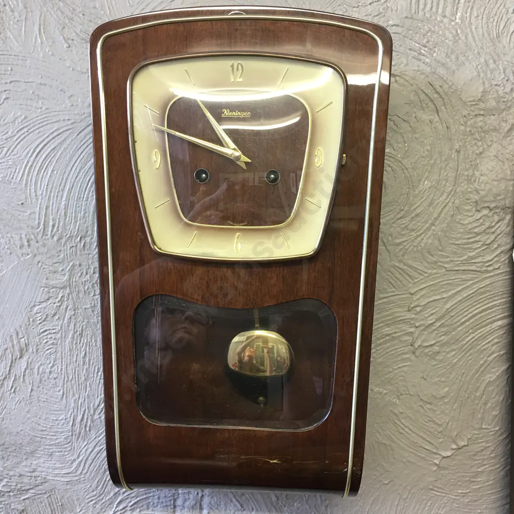 Mid Century 1960s Keninger Pendulum Chiming Wall Clock With Key, H43 W25 D11cm Image 1++