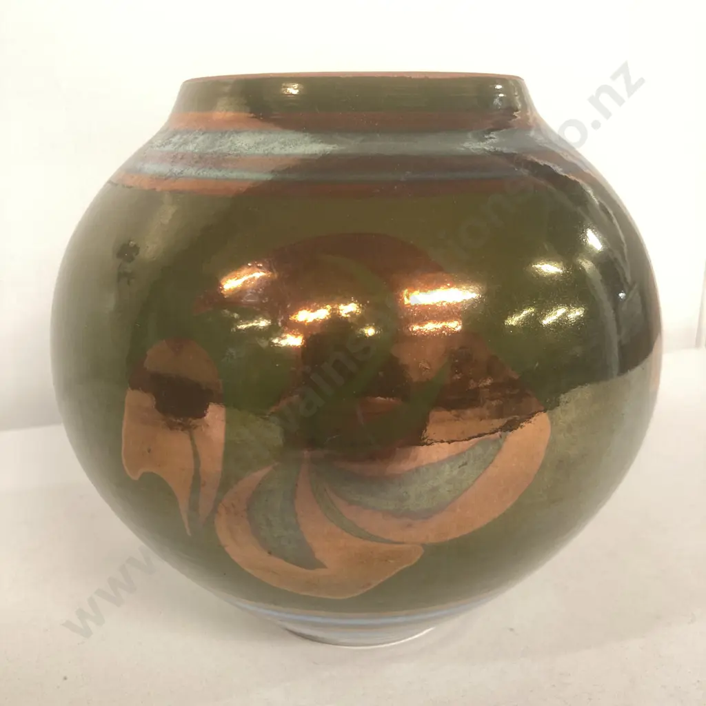 John Green Signed Pottery Vase, South Island NZ, H16cm Image 1++