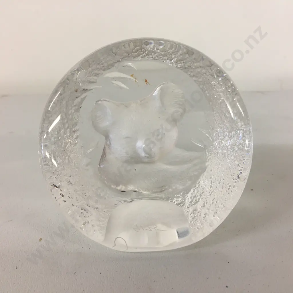Mats Jonasson Koala Bear Paperweight. Vintage Signature Collection #9175 Signed Art Glass Image 1++
