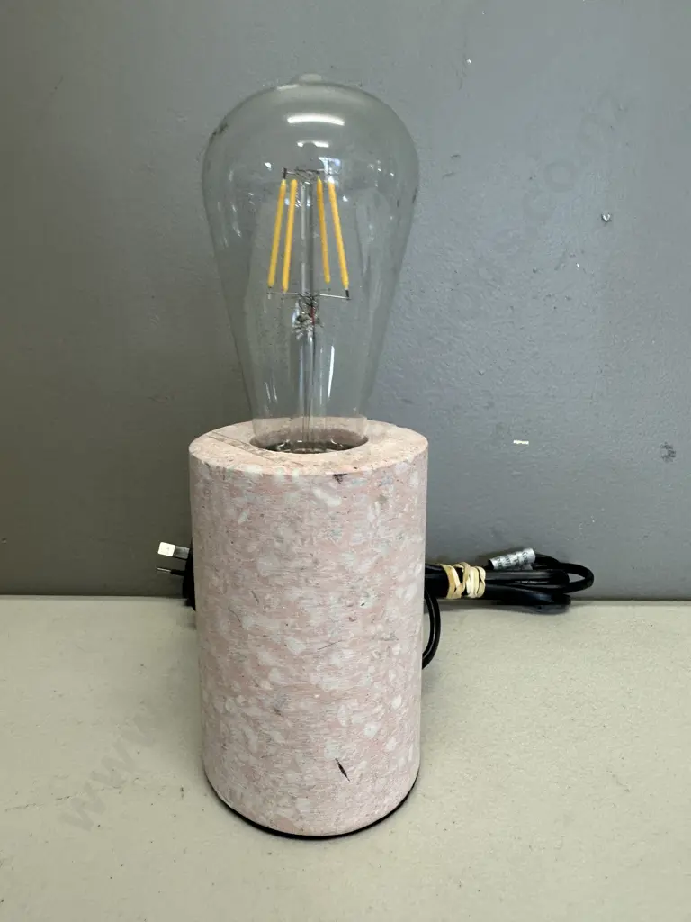 Anko Terrazzo Table Lamp H23cm Image 1++