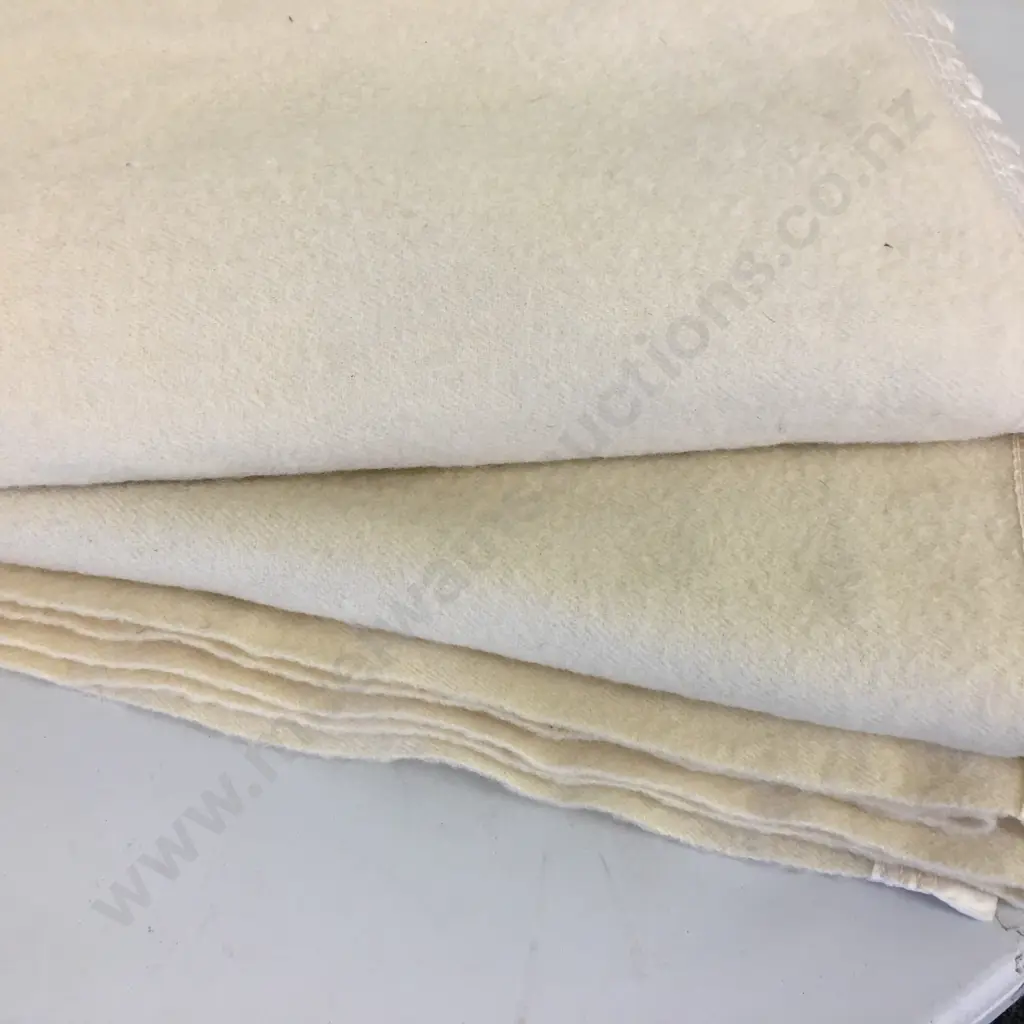 Cream Single Woollen Blankets Image 1++