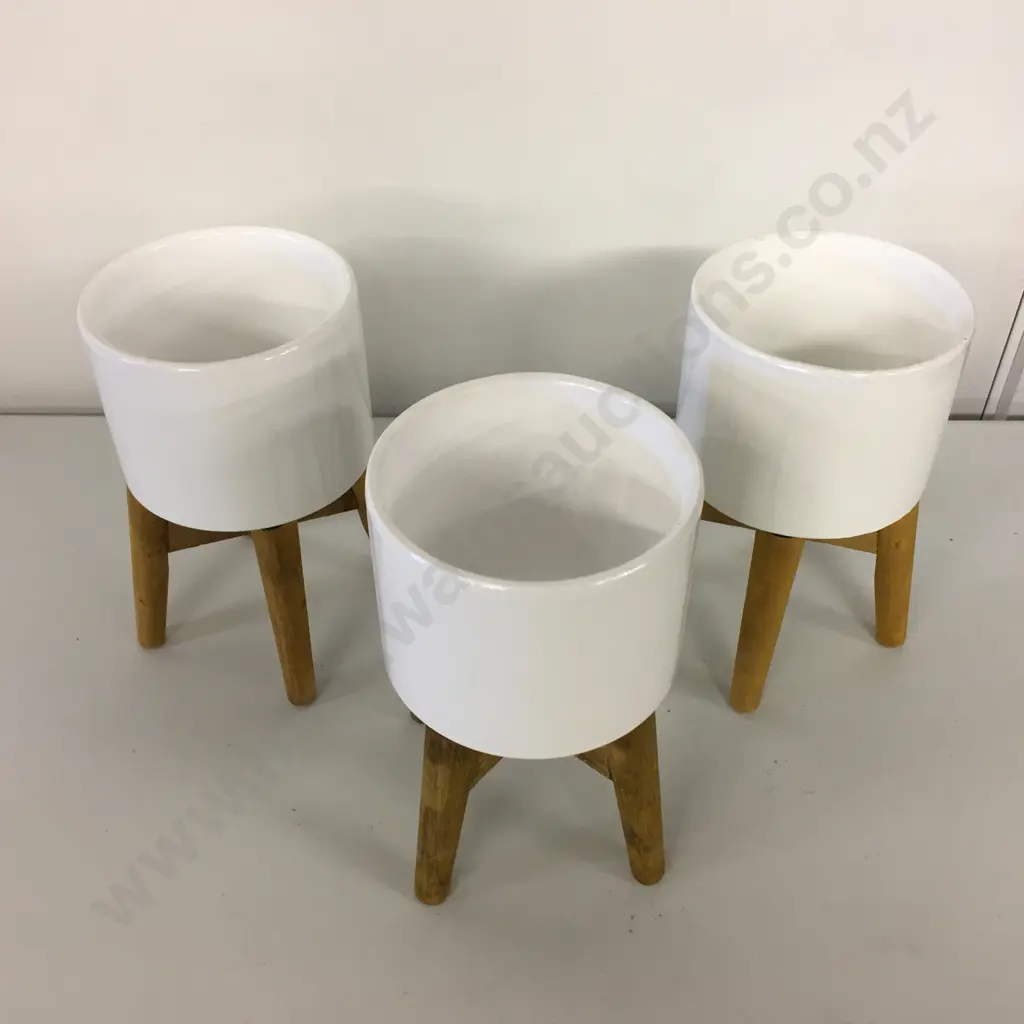White Mini Planter Pots & Wooden Stands x3 Image 1++