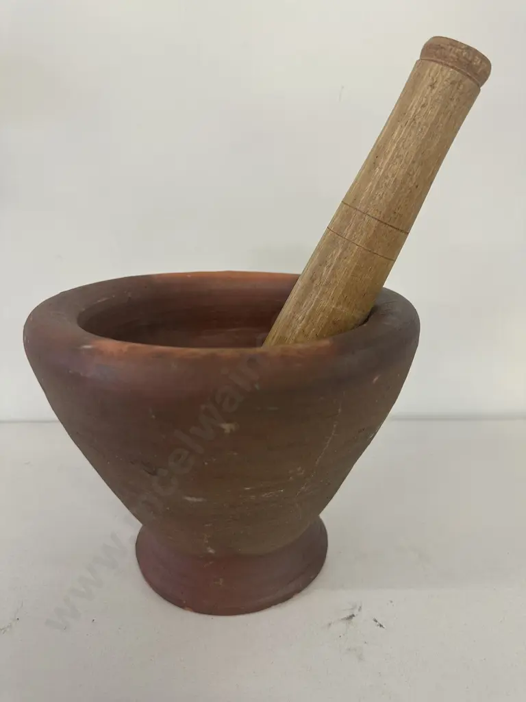 Thai & Laos Kruk Grinding Earthenware Clay Mortar with Palm Wooden Pestle, 15 x 20.5cm Image 1++