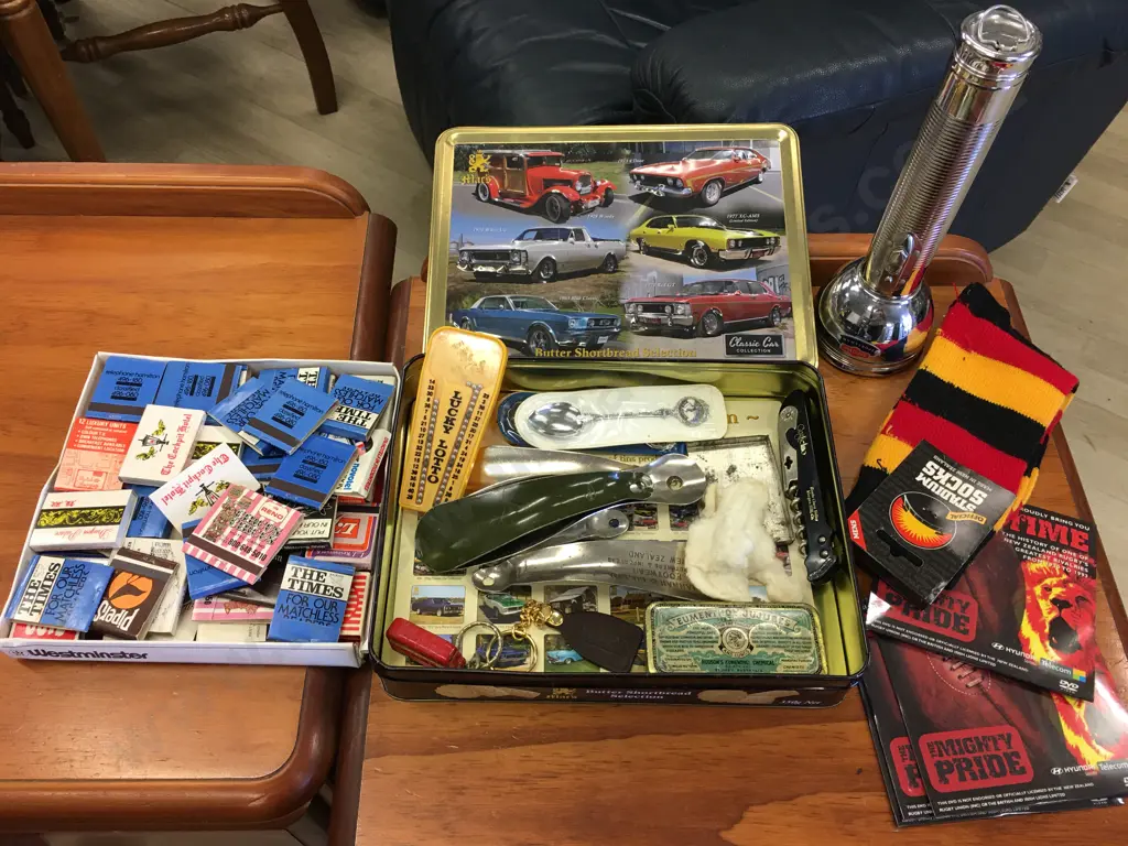 Vintage Items In Tin, Torch, Matchbooks Etc Image 1++