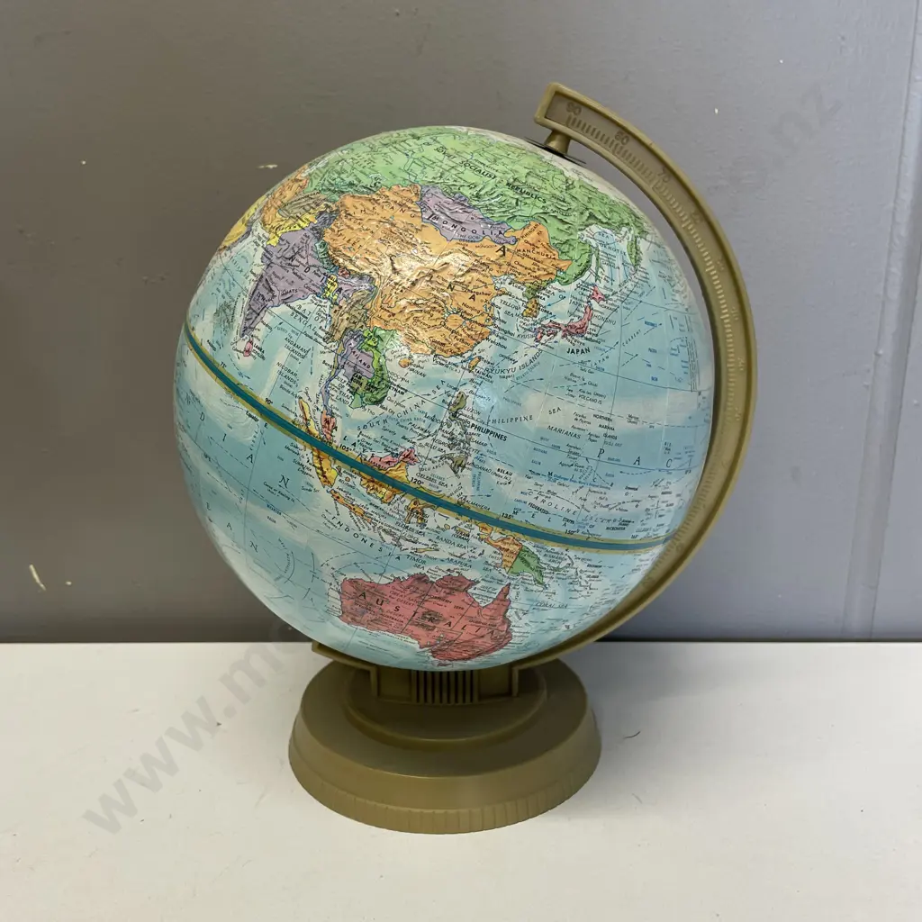 World Globe Image 1++