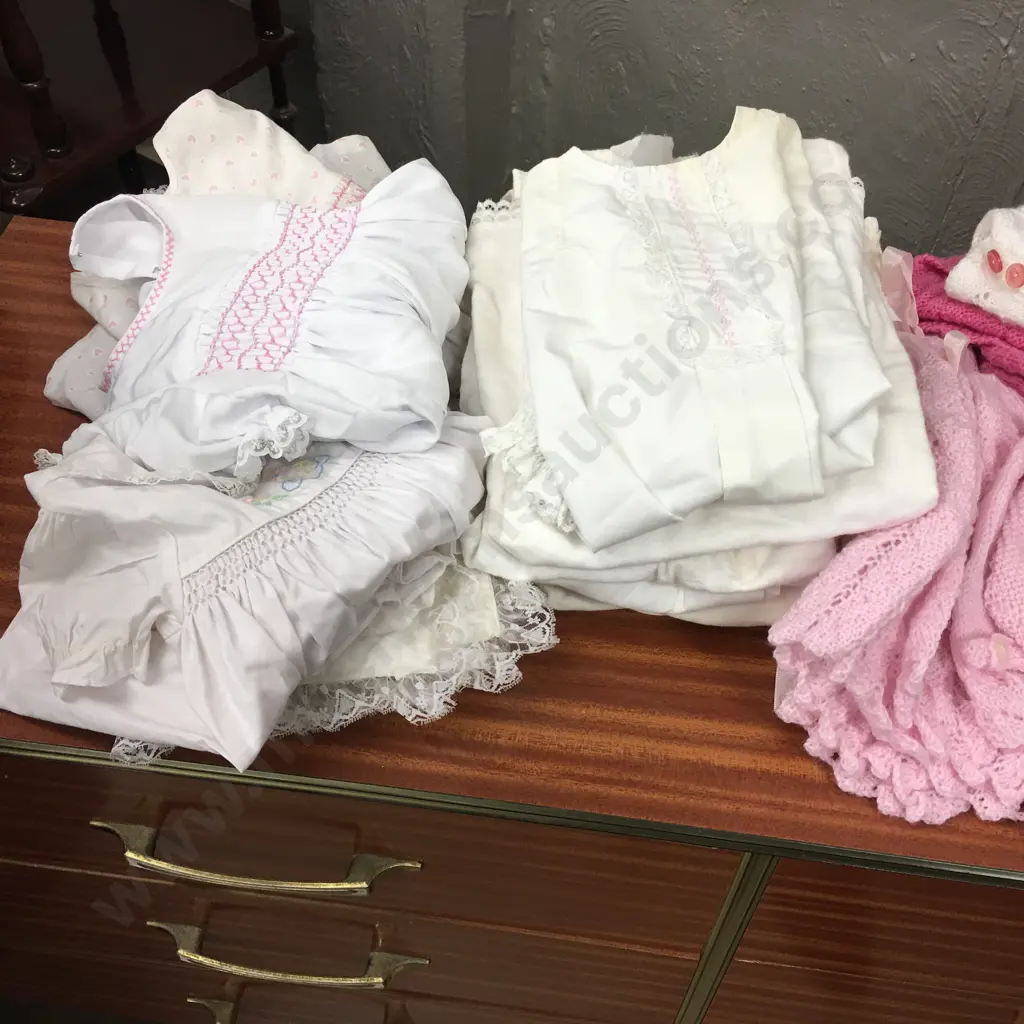 Vintage Babies Clothing & Knits Image 1++