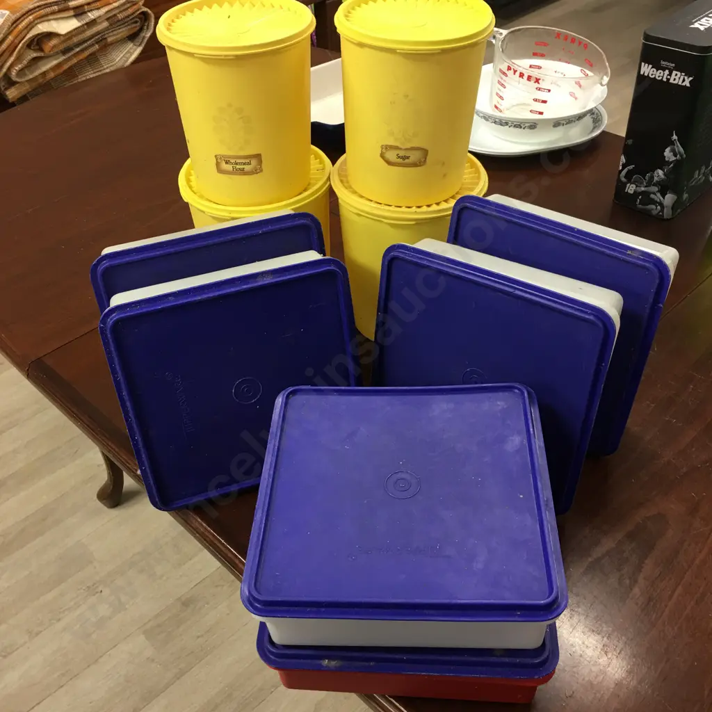 Selection Of Tupperware Items Including Six Square & Four Yellow Cannisters Image 1++