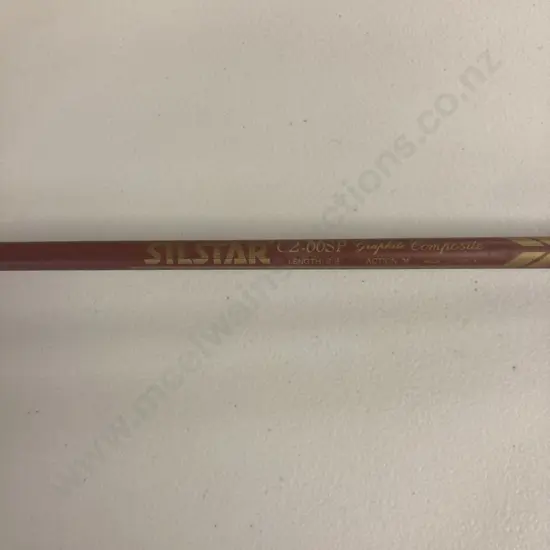 Vintage Red & Black SILSTAR C2-66SP Graphite Composite 6'6" Medium Spinning Rod