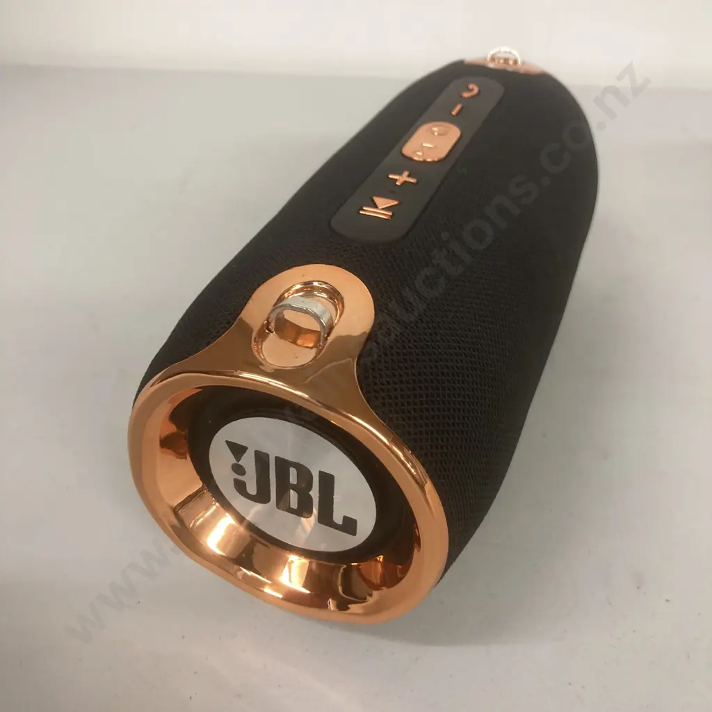 JBL BASS Pro 1+ Portable Wireless Speaker (No Lead) Image 1++