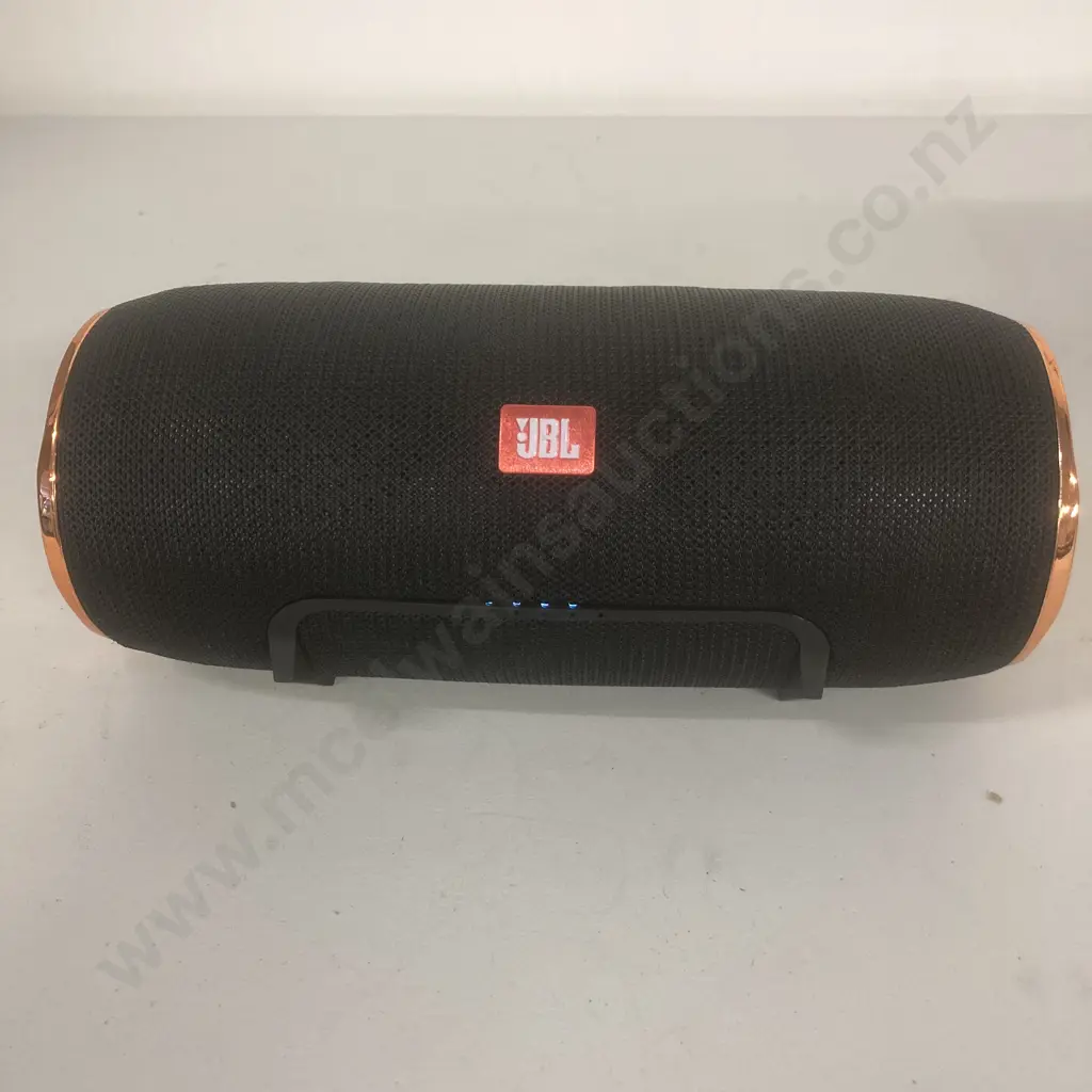 JBL BASS Pro 1+ Portable Wireless Speaker (No Lead) Image 1++