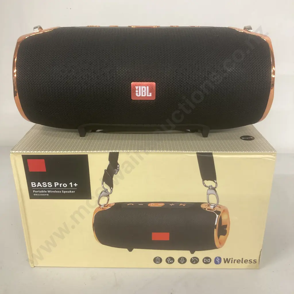 JBL BASS Pro 1+ Portable Wireless Speaker (No Lead) Image 1++