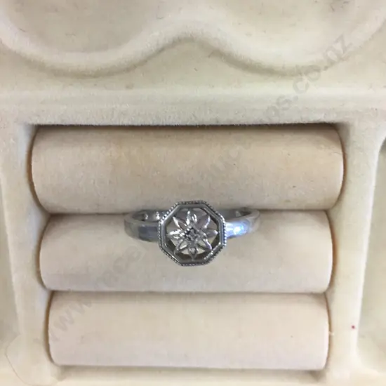 Ring Stamped 925 Star Detail