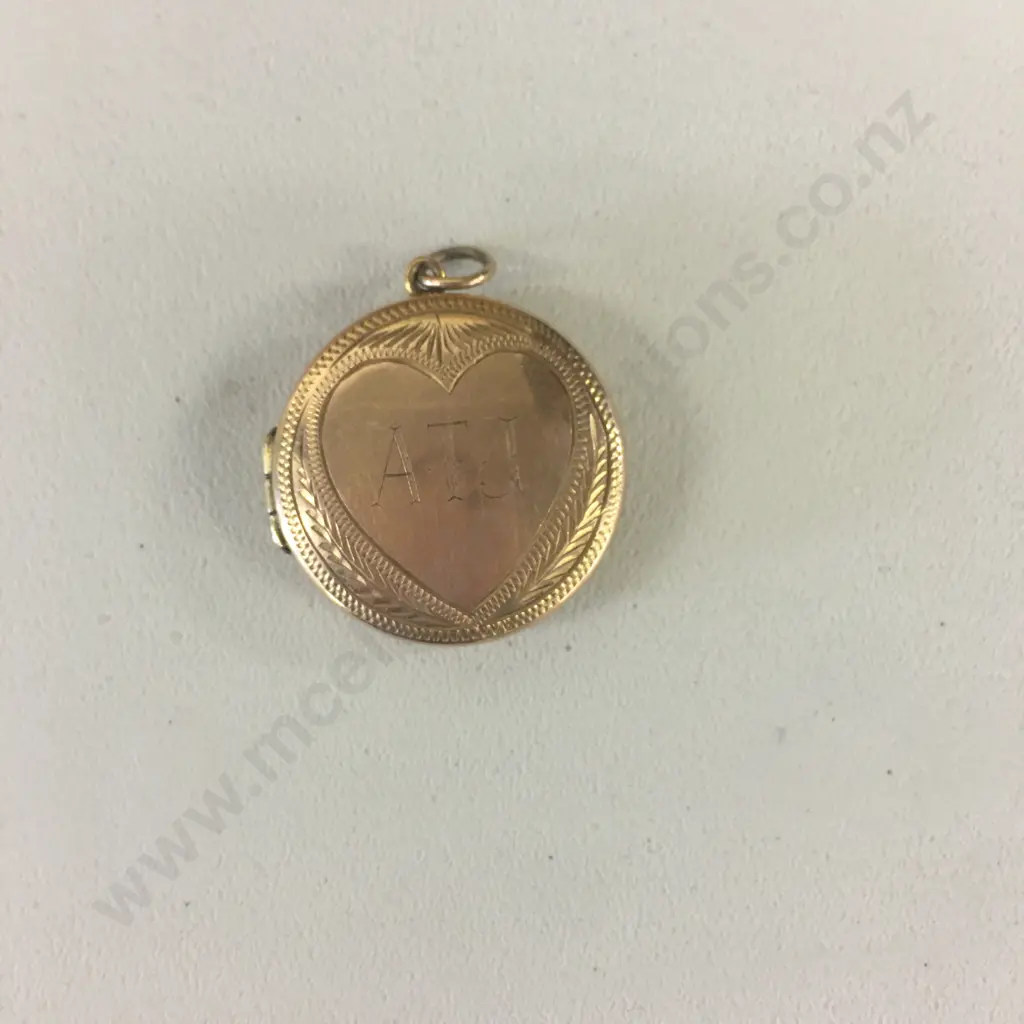 Round 9Ct Locket  Image 1++