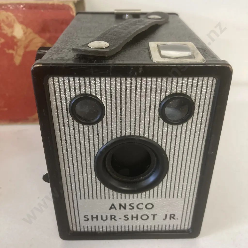 Vintage 1940's ANSCO SHUR-SHOT JR 120 Film Box Camera With Original Box Image 1++