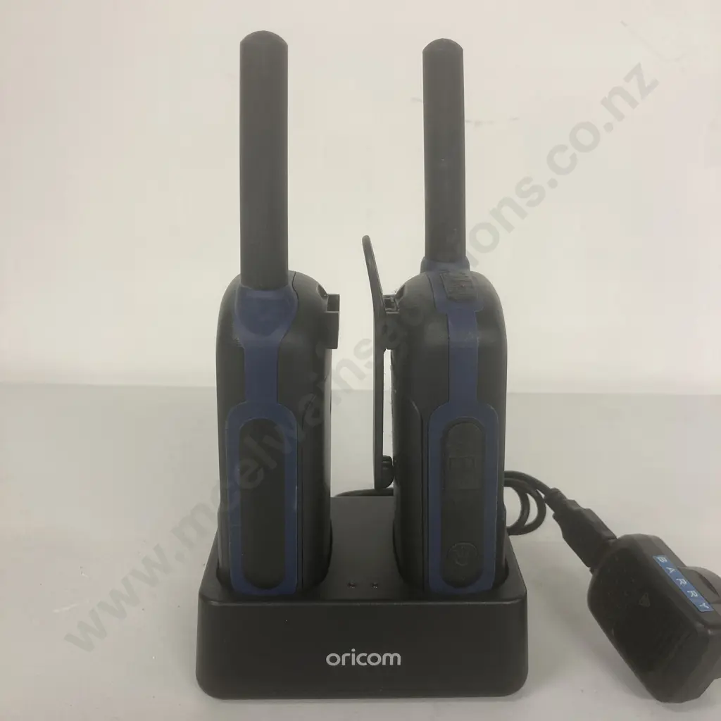 Oricom UHF2295 2 Watt Waterproof Handheld UHF CB Radio Twin Pack Image 1++