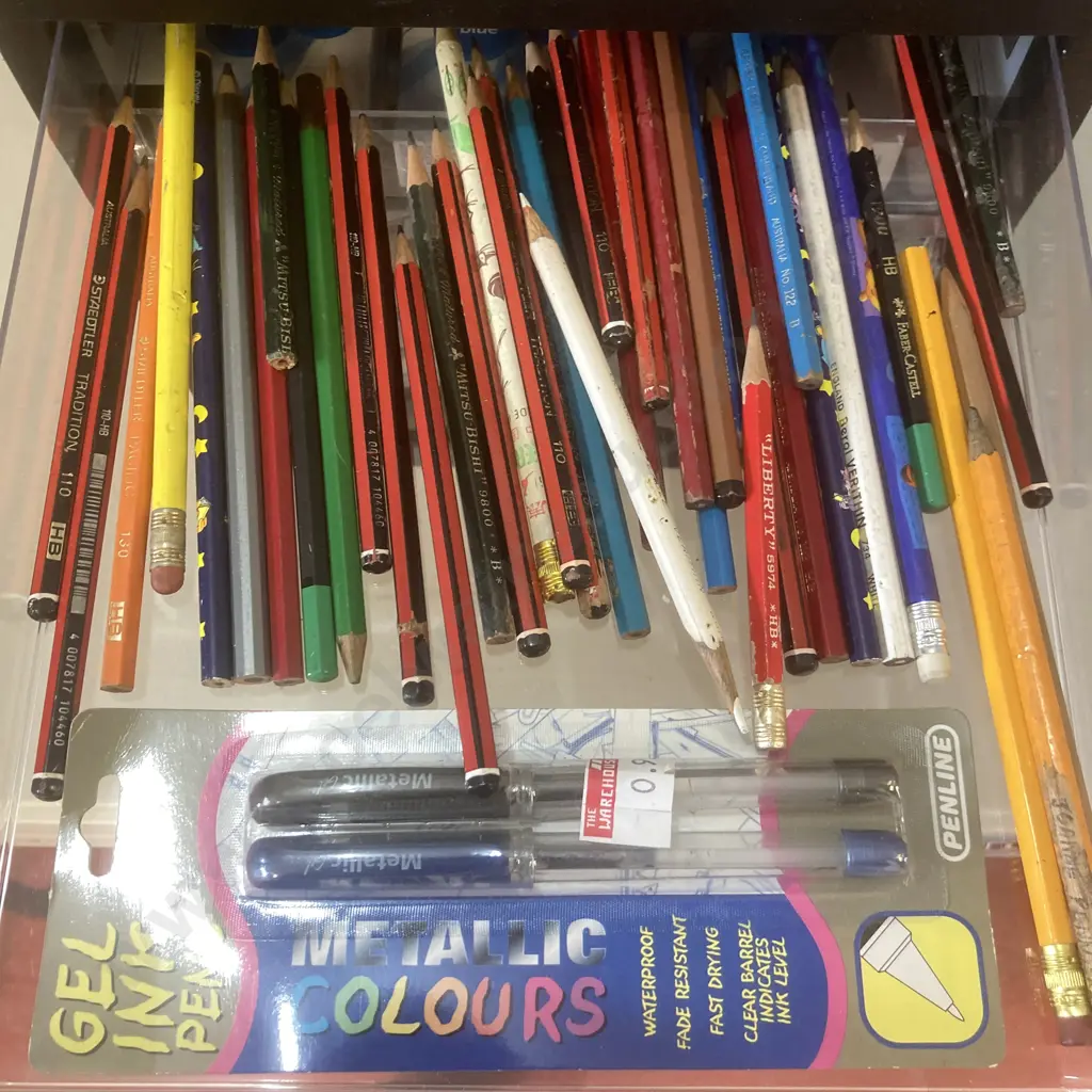 Plastic 5 Drawer Unit With Pens & Pencils Etc Image 1++