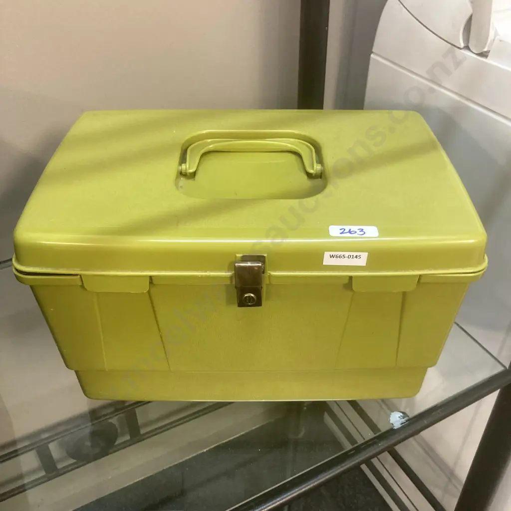 Green Plastic Sewing Box With Threads, Fabric Etc Image 1++
