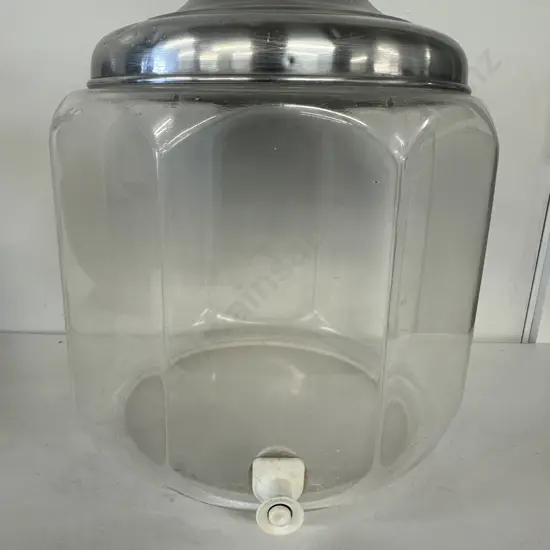 Retro Drinks Dispenser