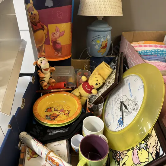 Box Lot Assorted Winnie The Pooh, Table Lamp, Clock, Bin Etc