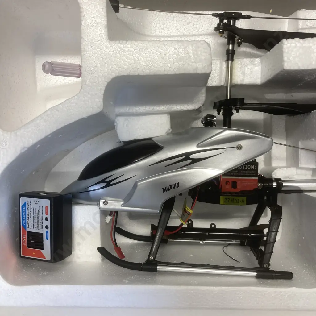 RC Helicopter - Dolphin #ZS-016-H, 27Mhz A, L74.5cm, Rotor 61cm Image 1++