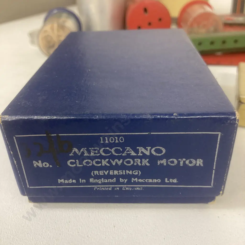 Vintage Meccano With Instructions For Outfit No.5, No.5A, No.6A In Vintage Taniwha Soap Box Image 1++