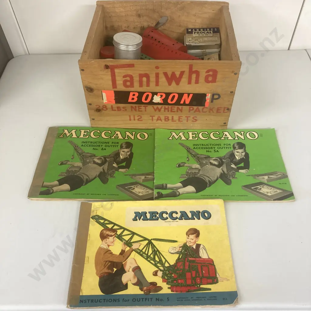 Vintage Meccano With Instructions For Outfit No.5, No.5A, No.6A In Vintage Taniwha Soap Box Image 1++