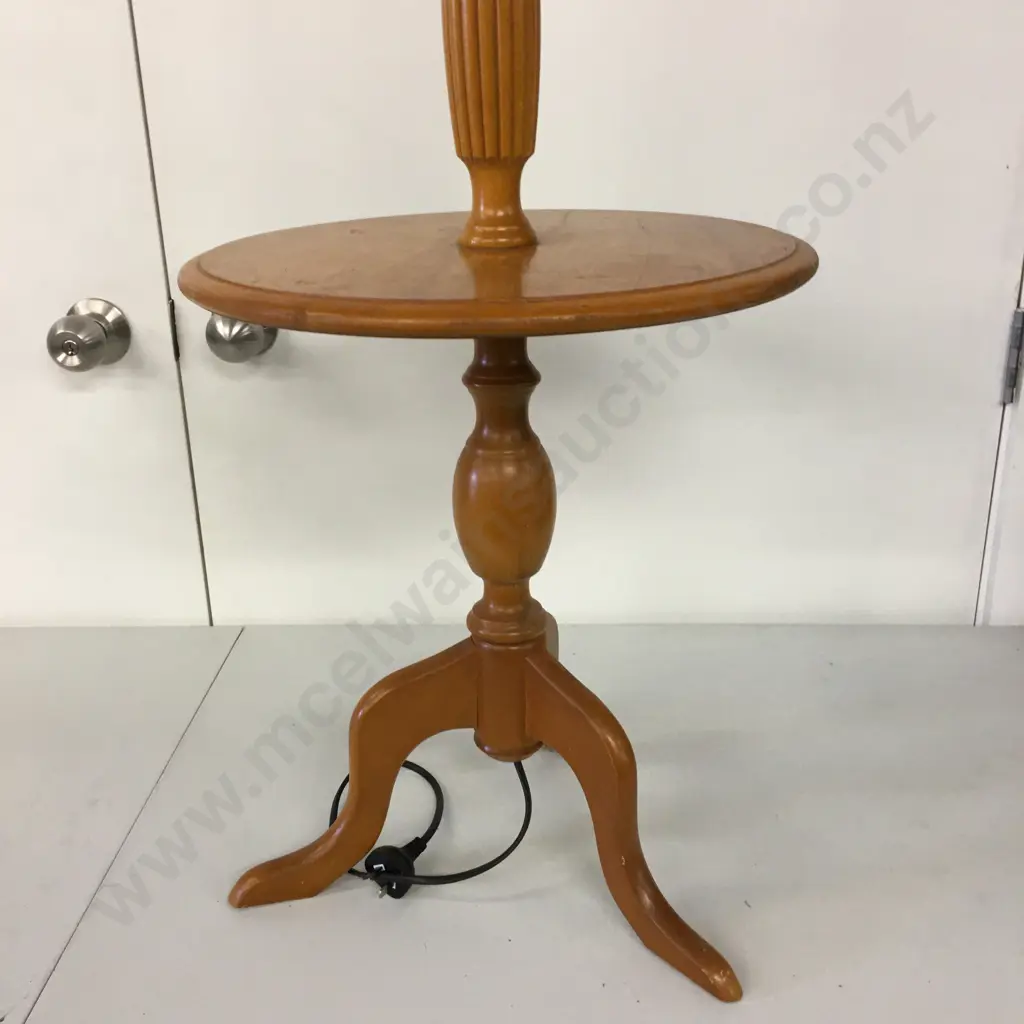 Vintage Rimu Tri Legged Standard Lamp Base With Table Image 1++