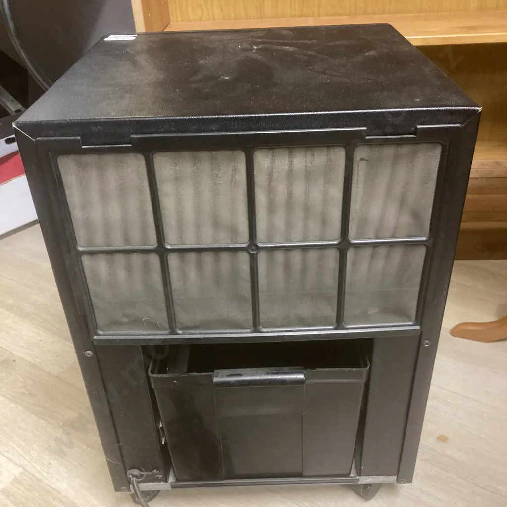 LEC Dehumidifier Image 1++