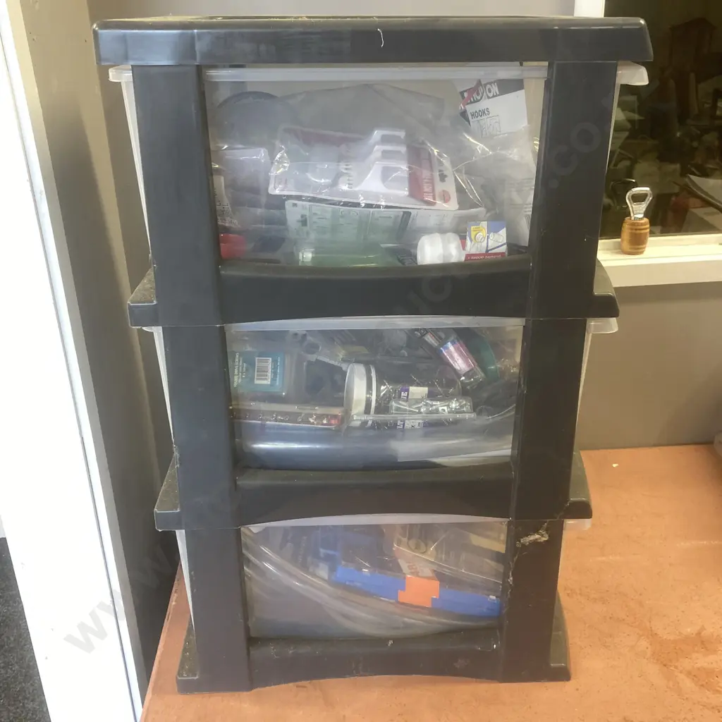 Taurus 3 Drawer Unit With Hardware, Screw & Nail Packs Etc Image 1++