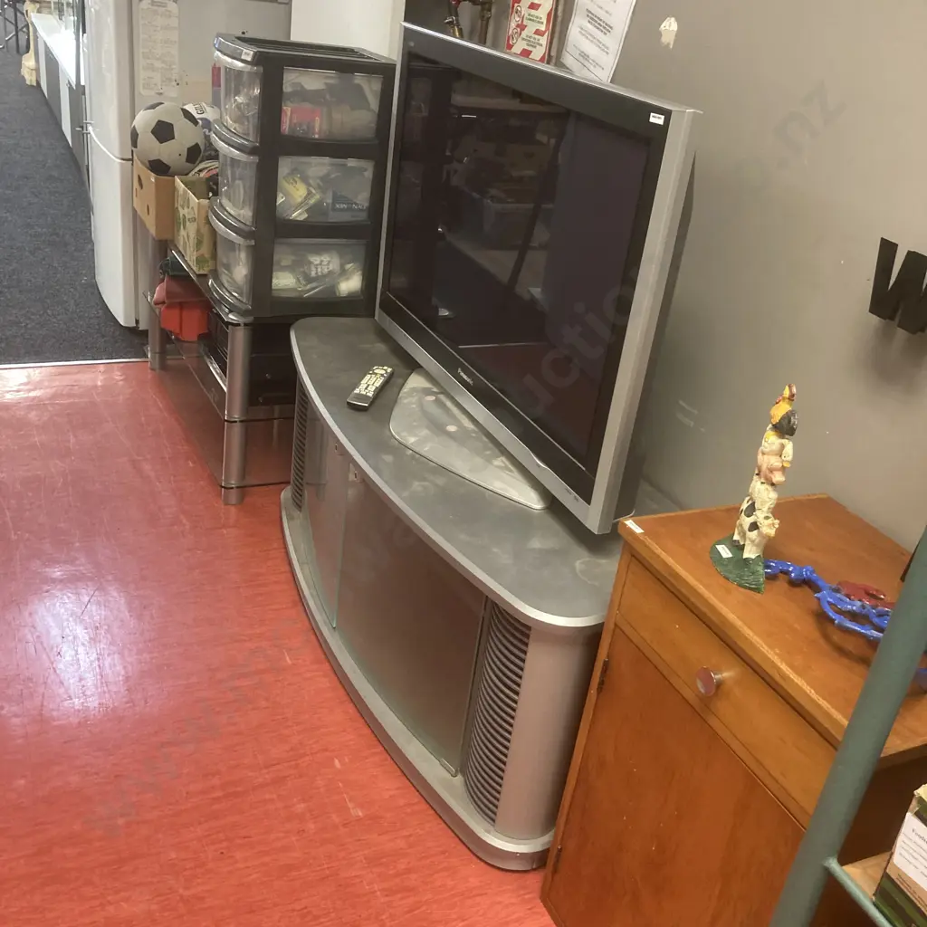 Panasonic 42" Plasma TV With Remote Control, Model TH-42PV600AZ, With Large Grey Mobile Stand With Double Glass Doors Image 1++