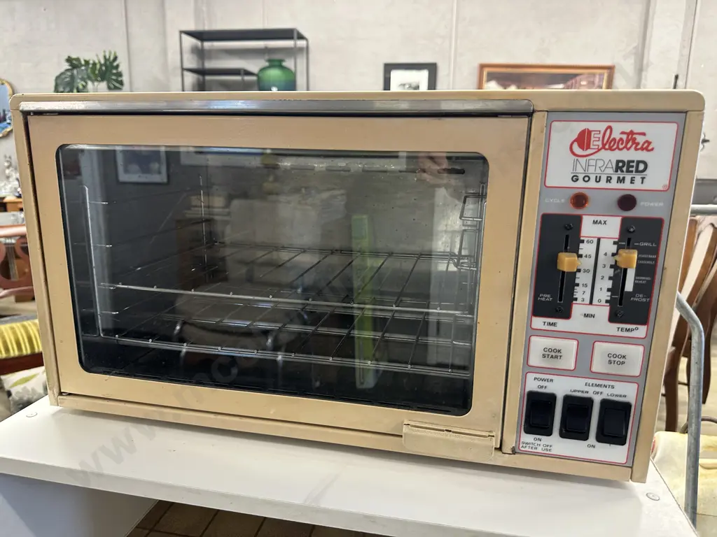 Vintage Electra Infrared Gourmet Bench Top Oven Image 1++