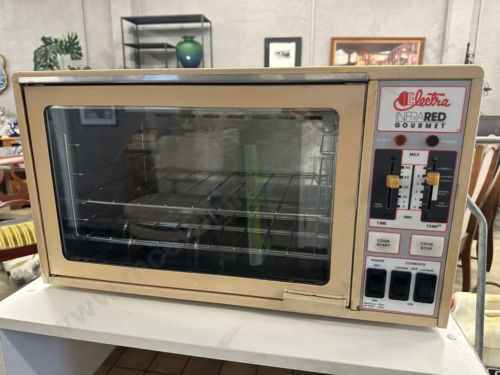 Vintage Electra Infrared Gourmet Bench Top Oven Image 1++