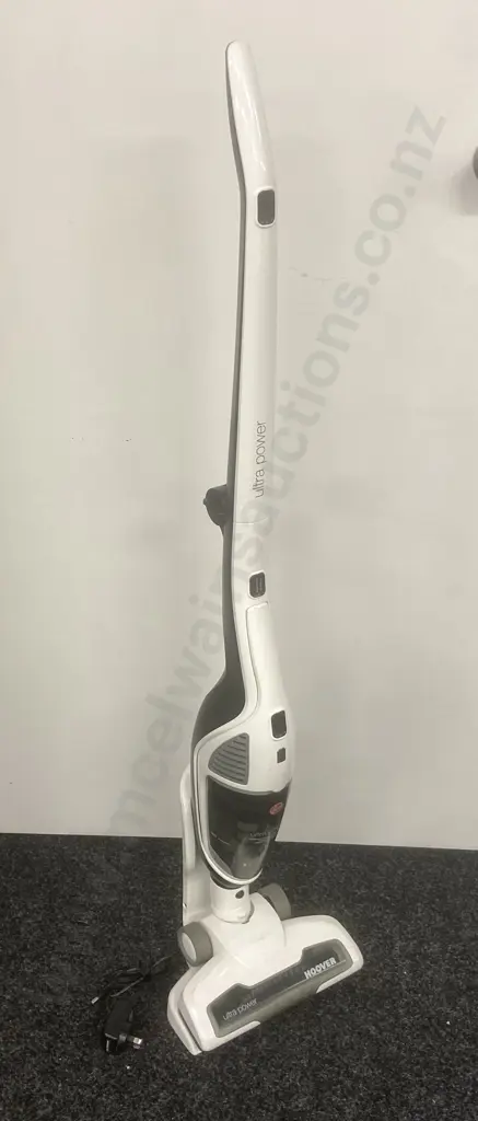 Hoover Ultra Power 21.6V Stick Vacuum Image 1++