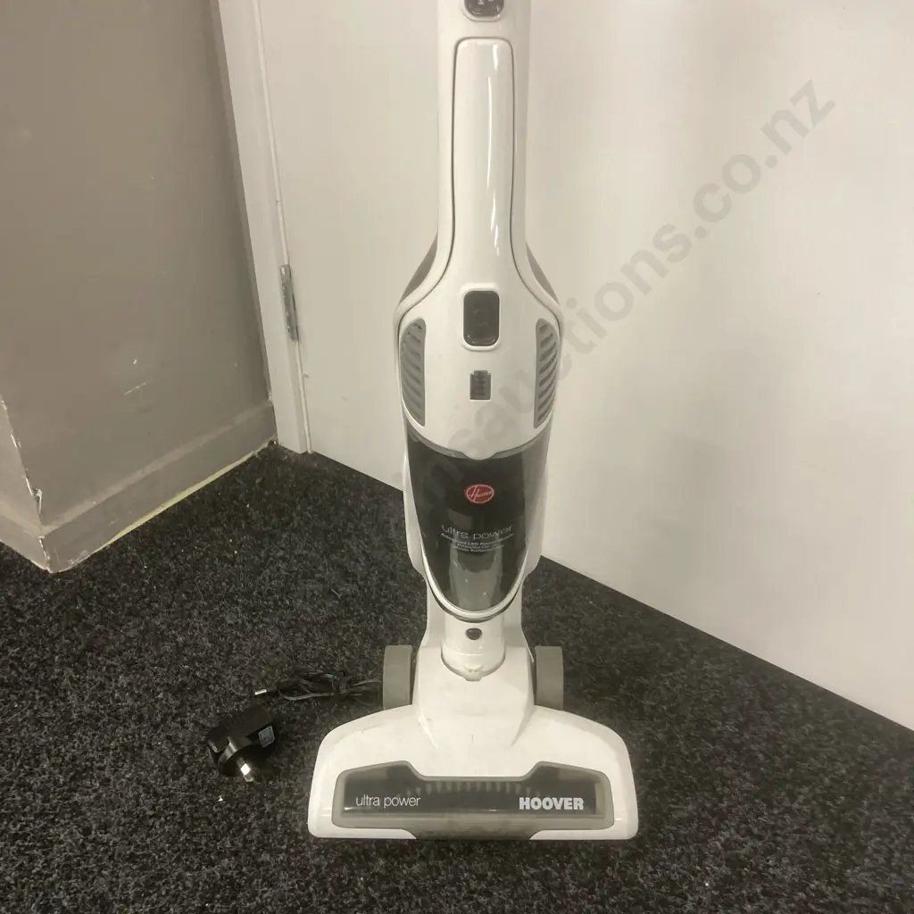 Hoover Ultra Power 21.6V Stick Vacuum Image 1++