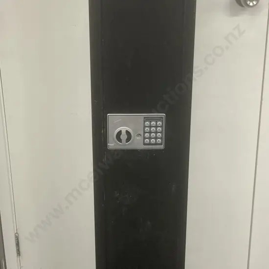 Metal Gun Cabinet With Keys, H132.5 W26 D22cm (Not Working)