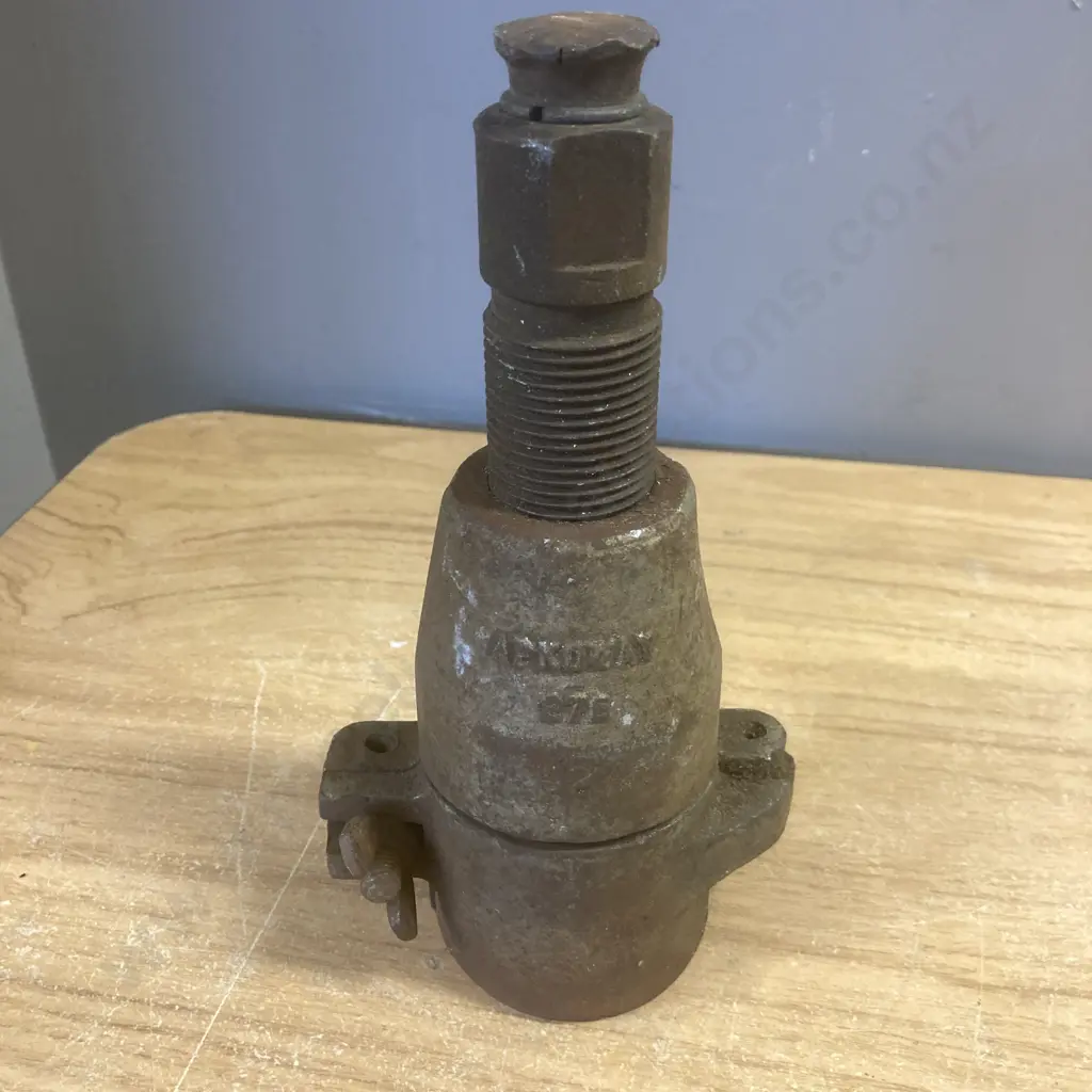 Vintage APKOWAY 276 / Sykes Pickavant- Ford Popular/Prefect Rear Hub Puller Image 1++