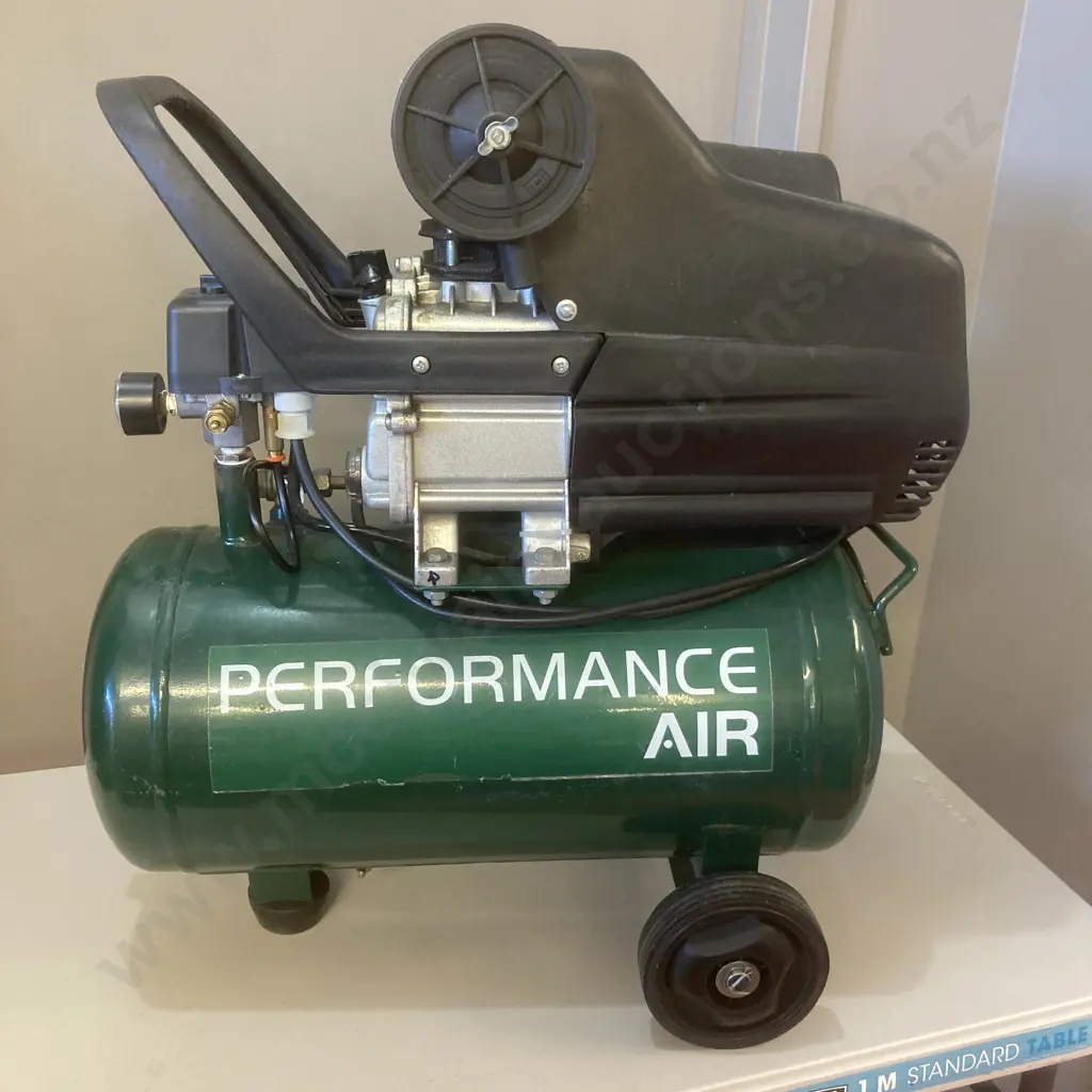 Performance Air Compressor - 1500w, 24L, 0.8MPa Image 1++