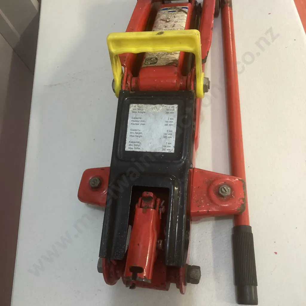 GS Floor Jack, 2 Ton Image 1++
