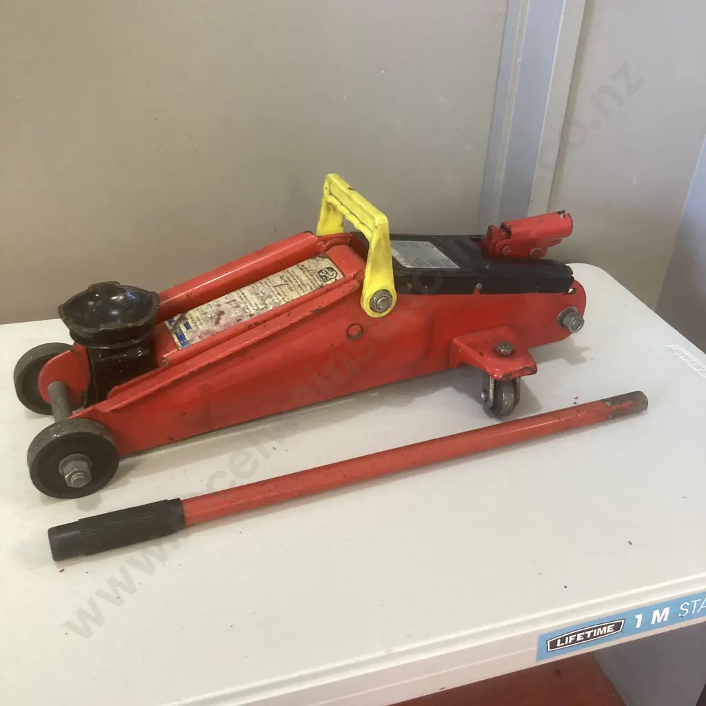 GS Floor Jack, 2 Ton Image 1++