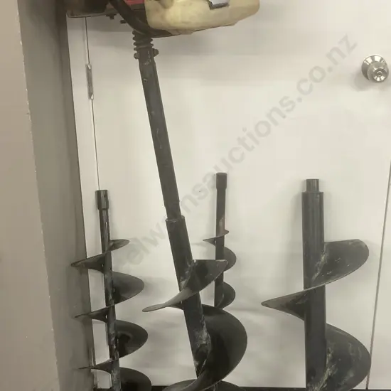 Post Hole Borer With 4 Augers