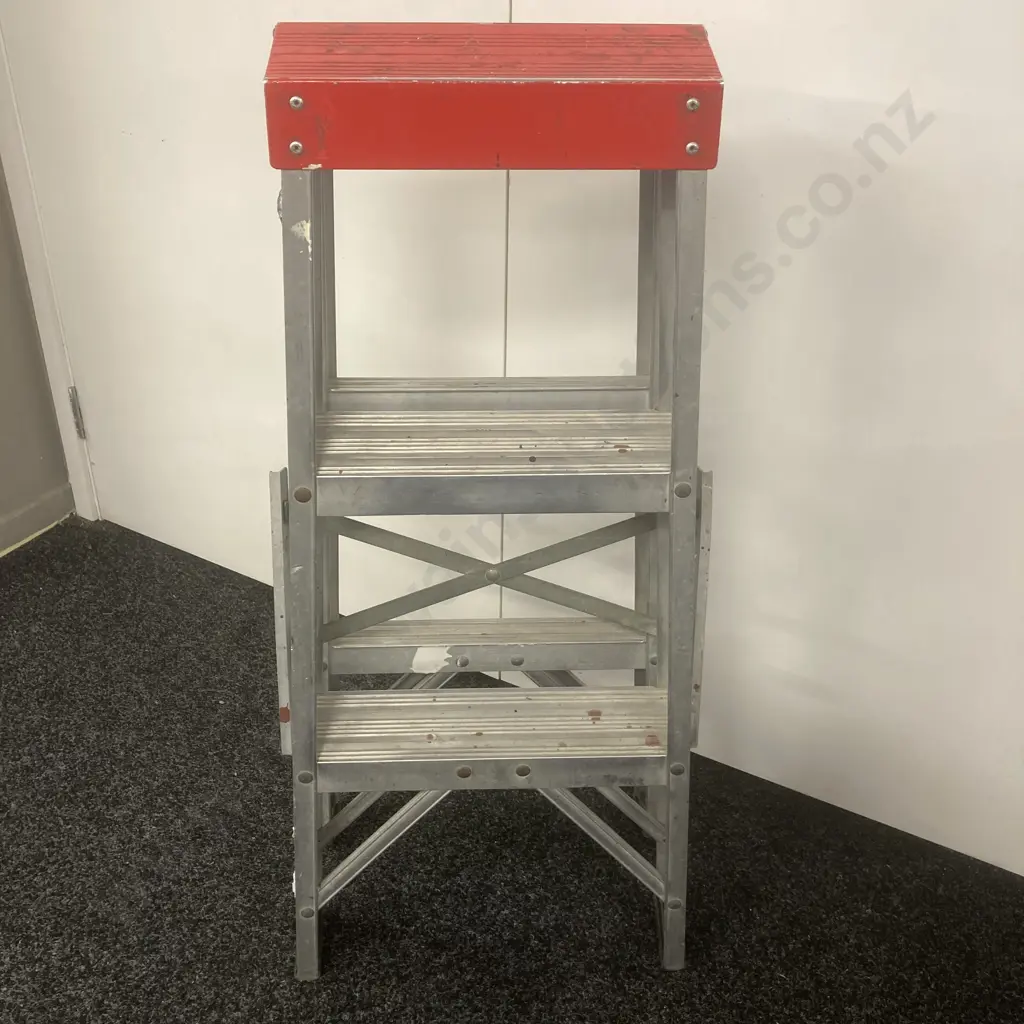 Aluminium Stepladder, H94cm Image 1++