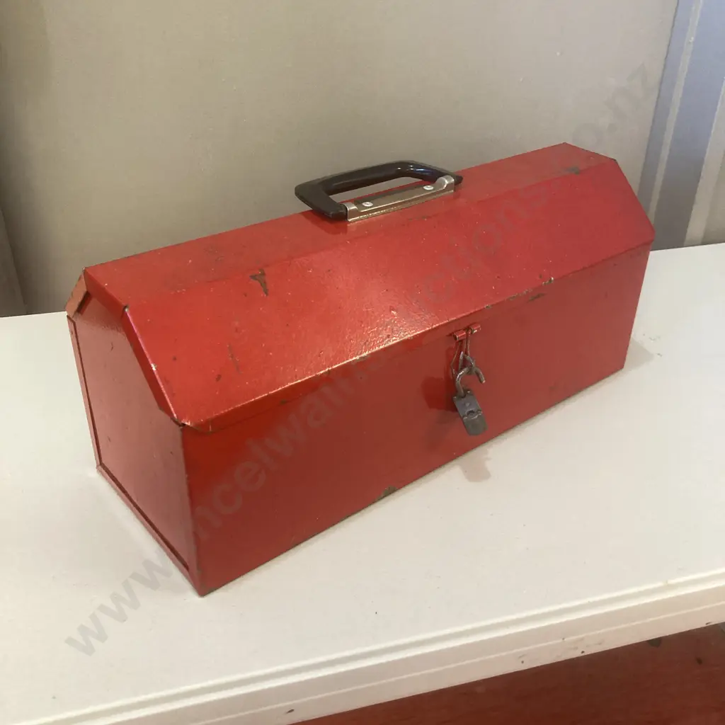 Red Steel Toolbox & Tools Image 1++