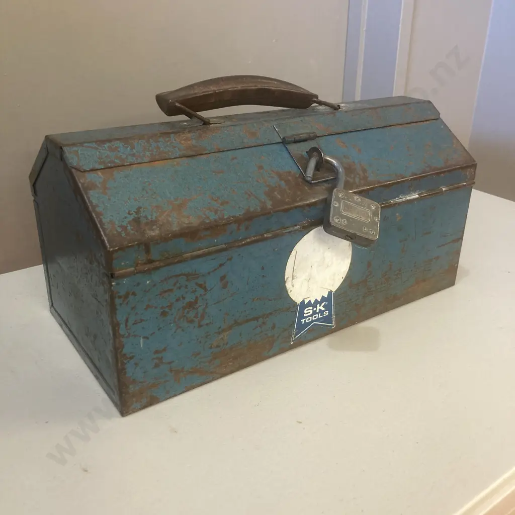 Vintage Blue Steel Toolbox & Tools Image 1++