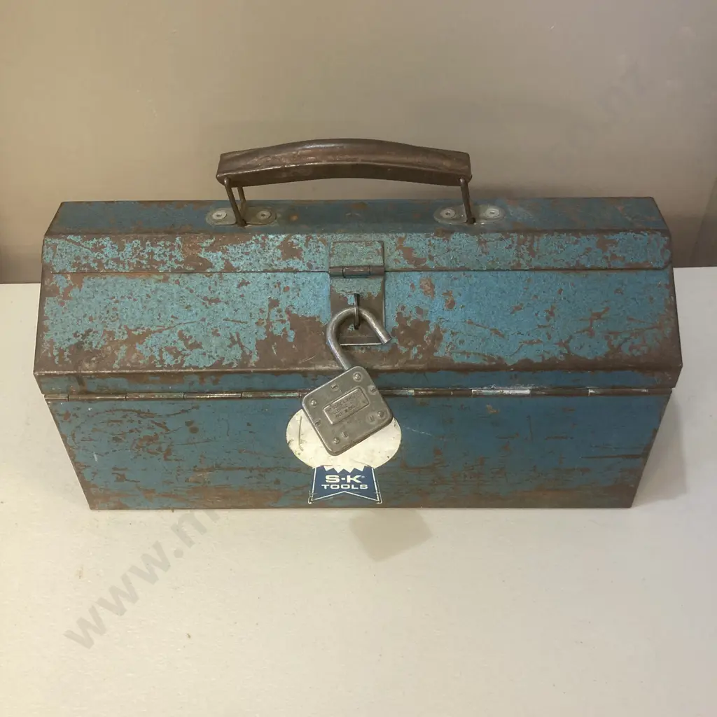 Vintage Blue Steel Toolbox & Tools Image 1++