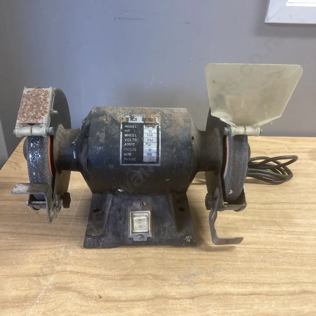 Bench Grinder - TDS 150 Image 1++
