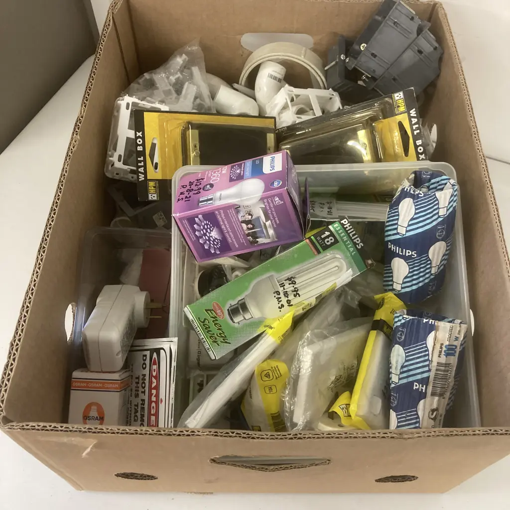 Box Lot Electrical, Bulbs Etc Image 1++