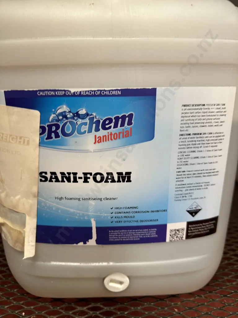 2 x Containers of Sani Foam Image 1++