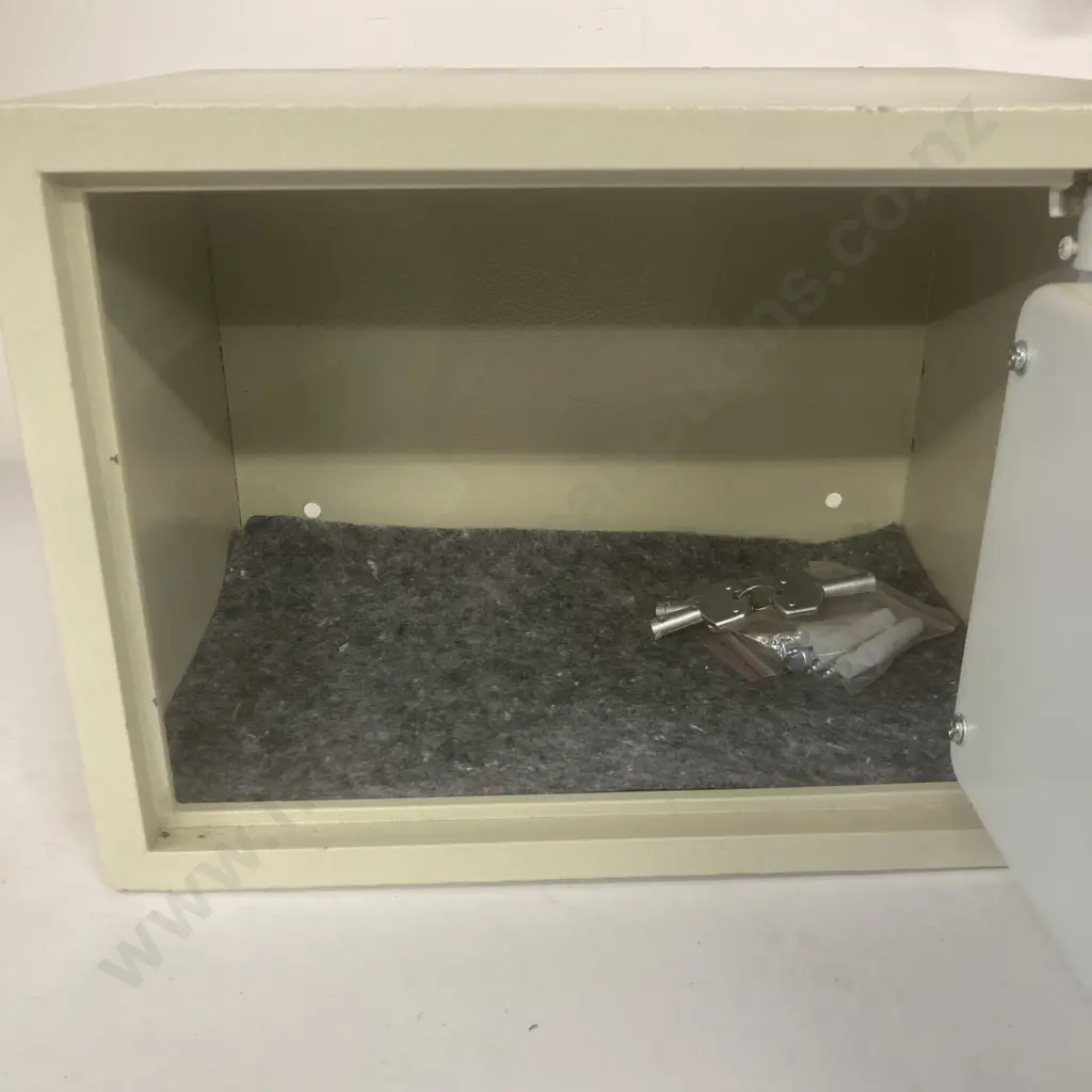 Dual Locking Electronic Safe H25 W35 D25cm (No Key) Image 1++
